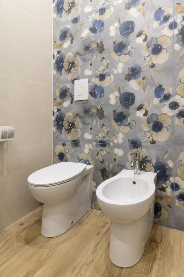 Hispirya Rooms Terracina Esterno foto